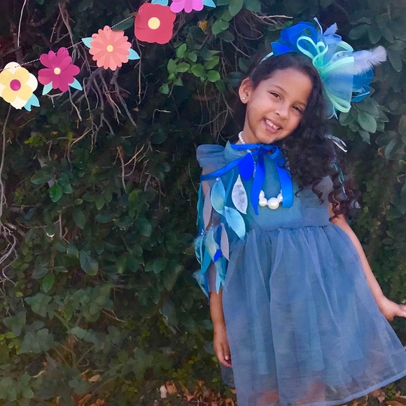 Handmade felt and feathered sheer cape. Worn once, absolutely stunning - Picture 8 of 8